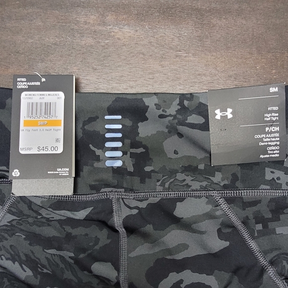 🆕️ Under Armour Fly Fast 3.0 Half Tights Black Grey Camo - Picture 7 of 12
